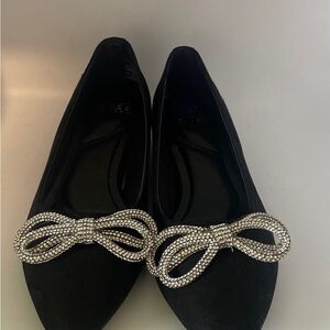 Sleek Silver and Black Flats for Effortless Style 8.5